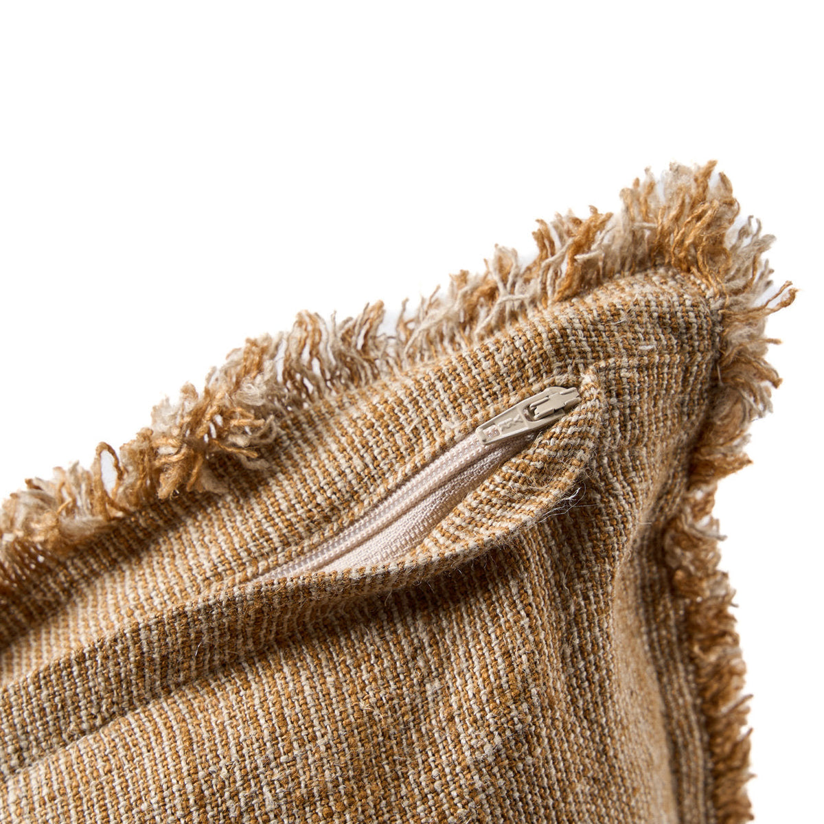 Sahara fringe púðaver 50x50
