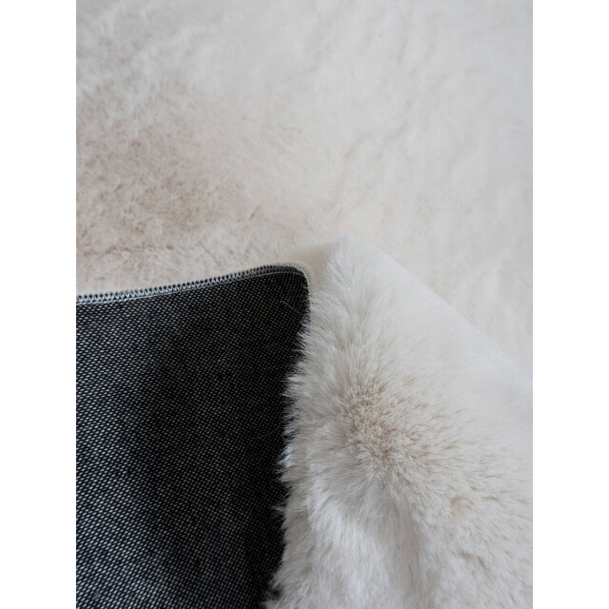 Gentle cream renningur 80x300