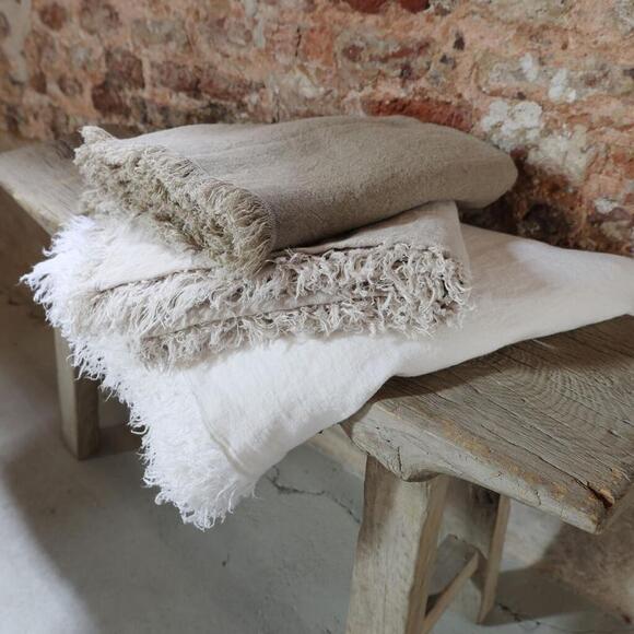 Josephine teppi beige 135x265 cm