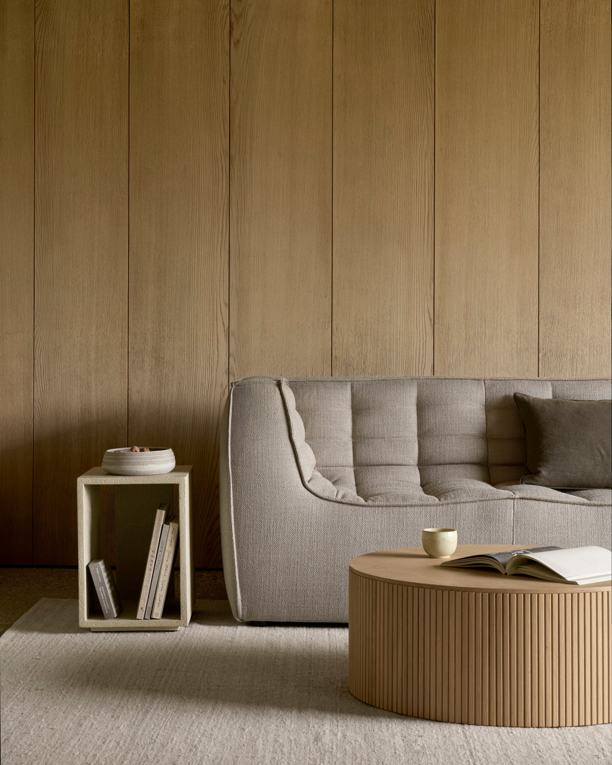 N701 2 sæta m örmum beige