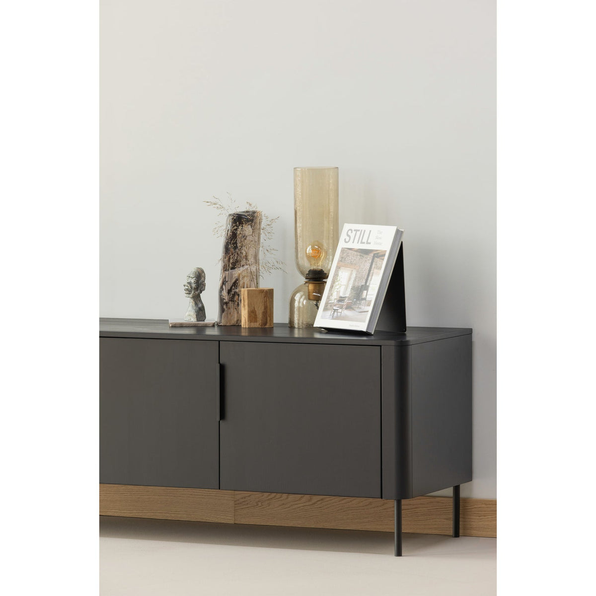 Gunnar sjónvarpsskenkur 154cm black