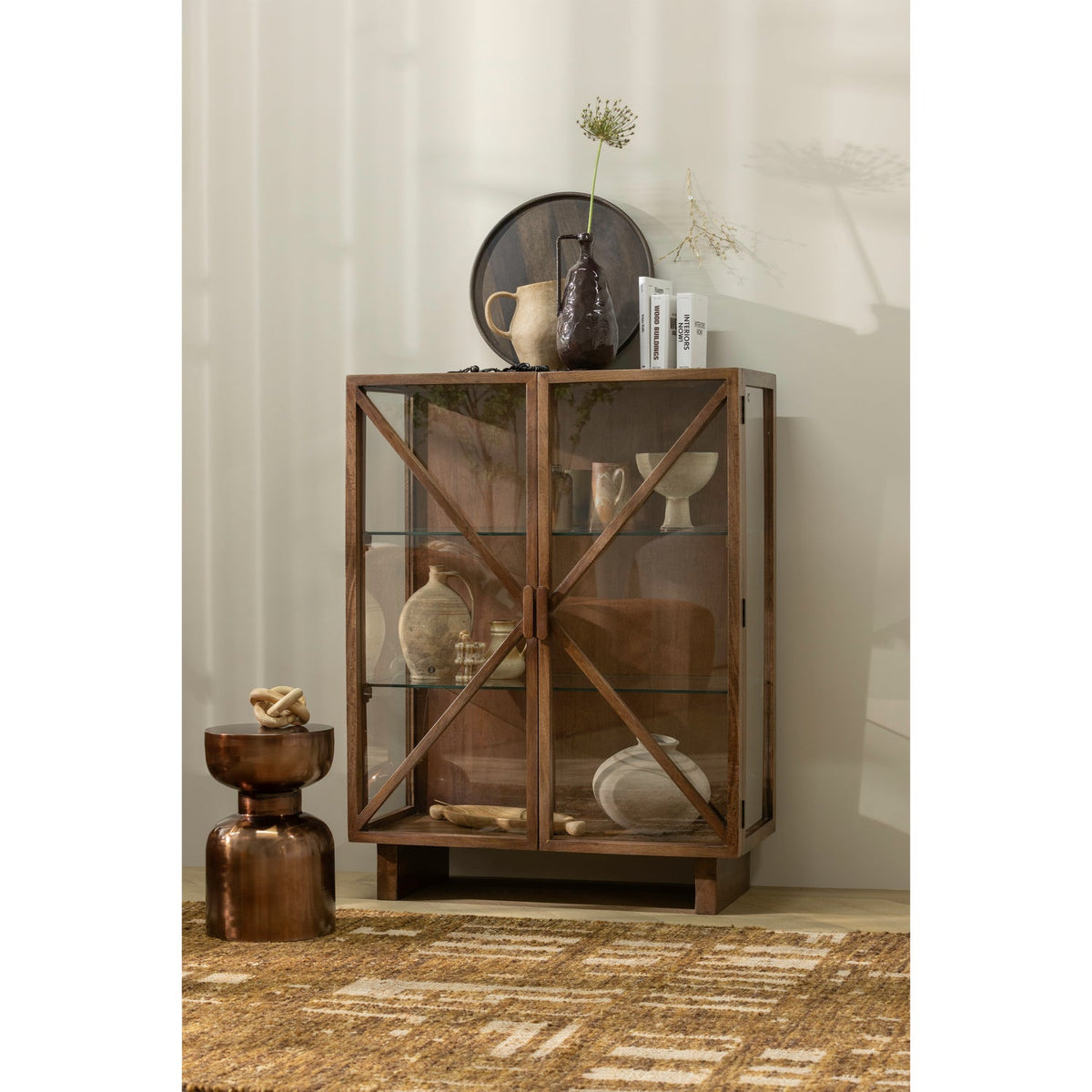 Kella glerskápur 2d wood brown