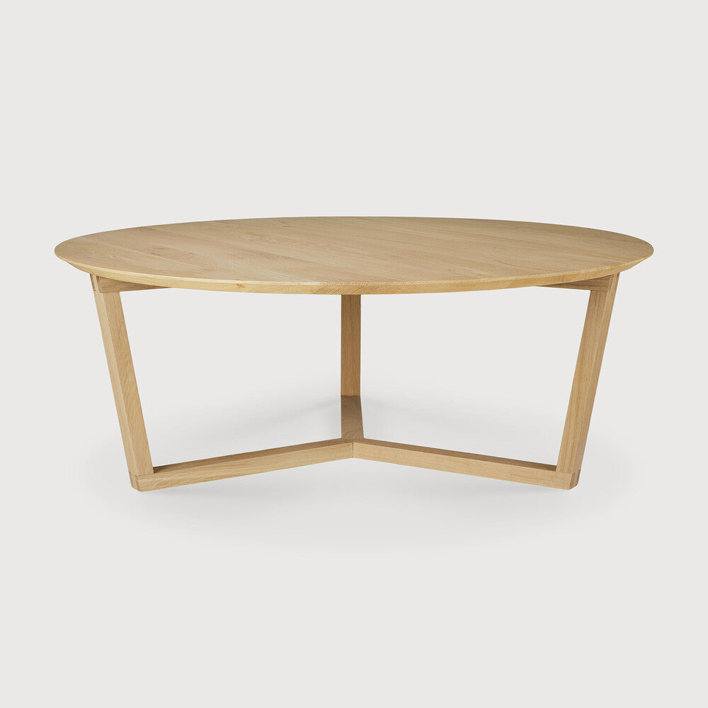 Oak Tripod coffe table 96/96/36