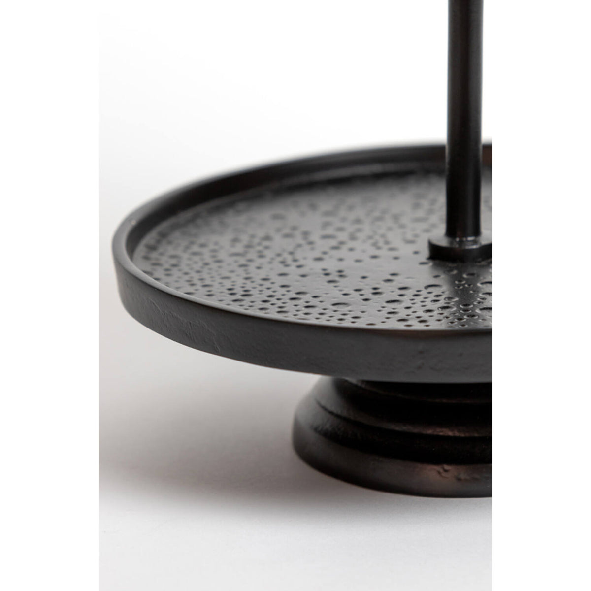 Lutek standur 2 hæðir svartur