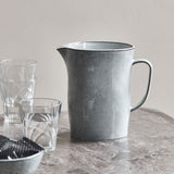 Rustic vatnskanna