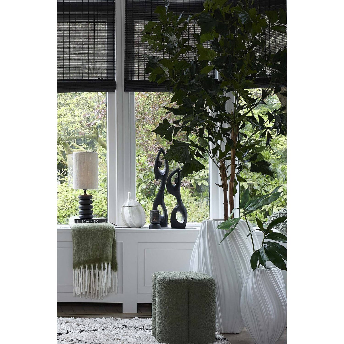Budongo lampafótur black 21cm
