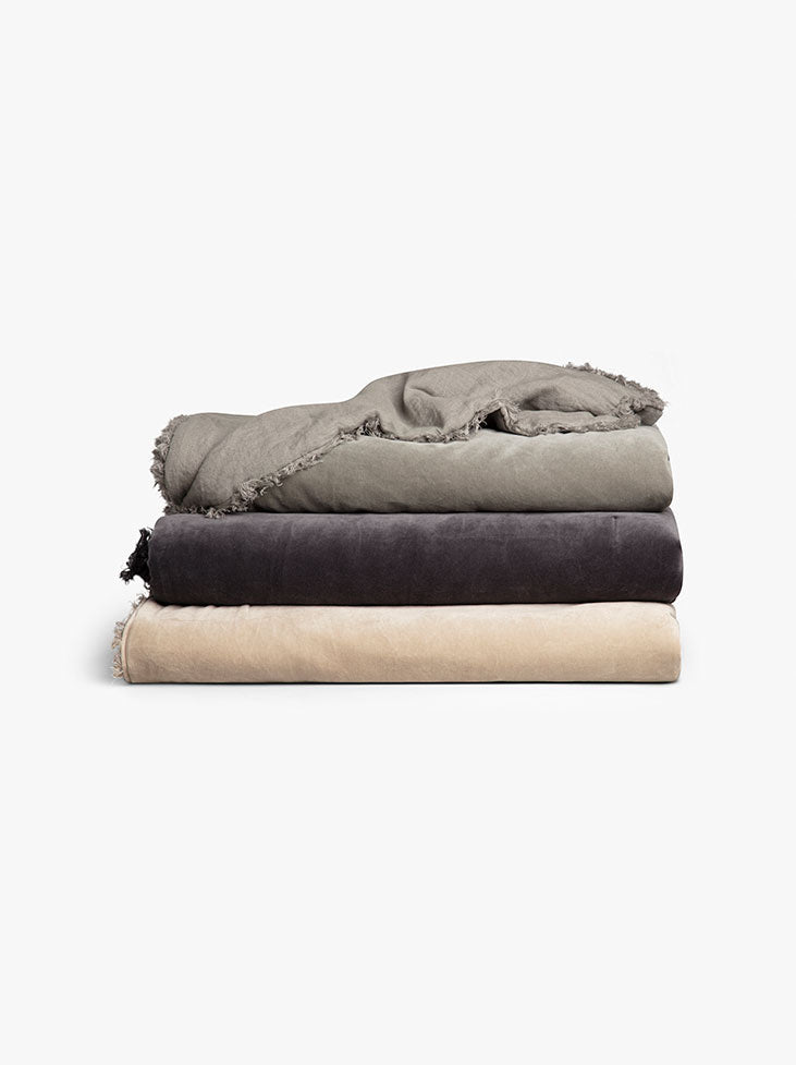 Nomad rúmteppi 180x260cm stone