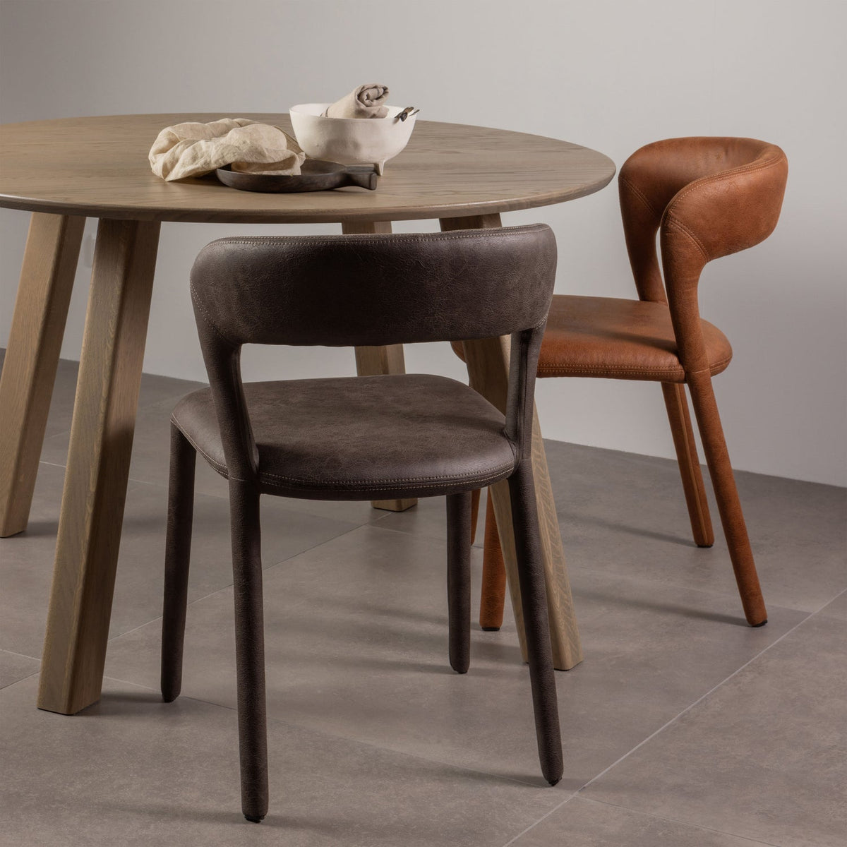 Noble borðstofustóll cognac