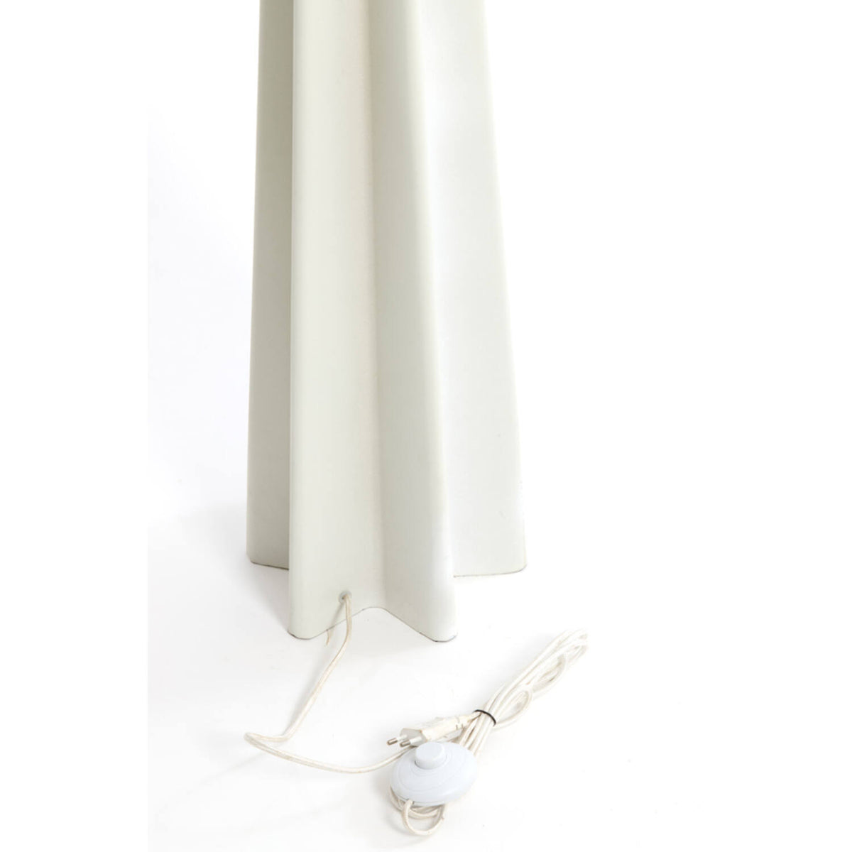 Kuala gólflampi white 124cm