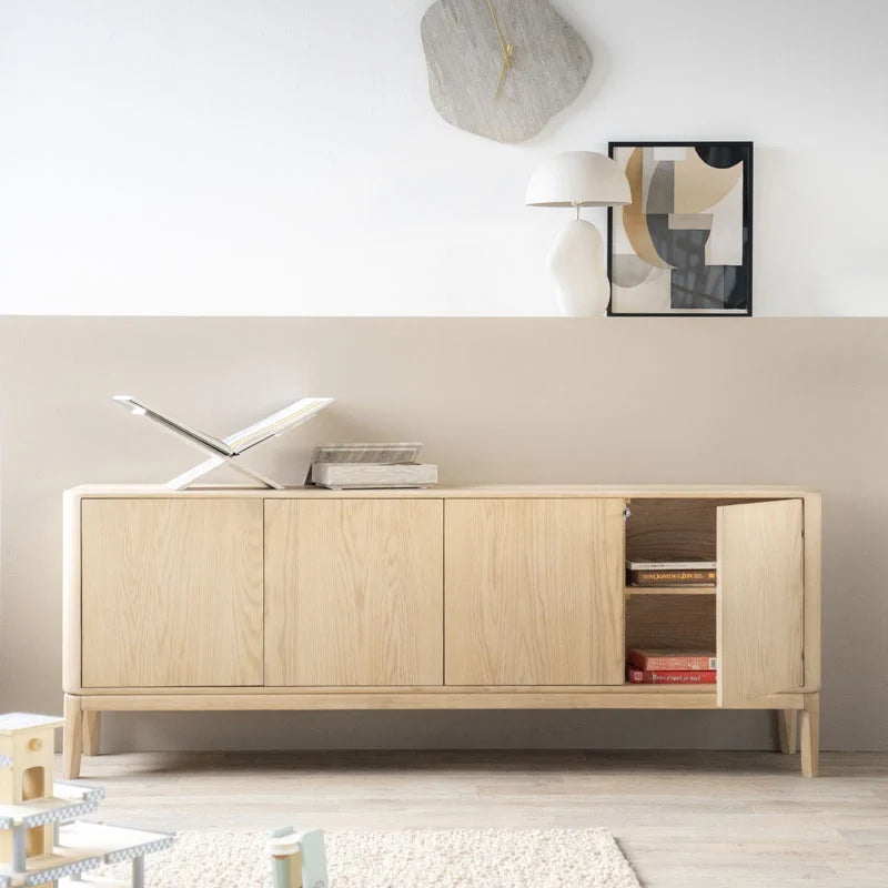 Harvey skenkur 4dr