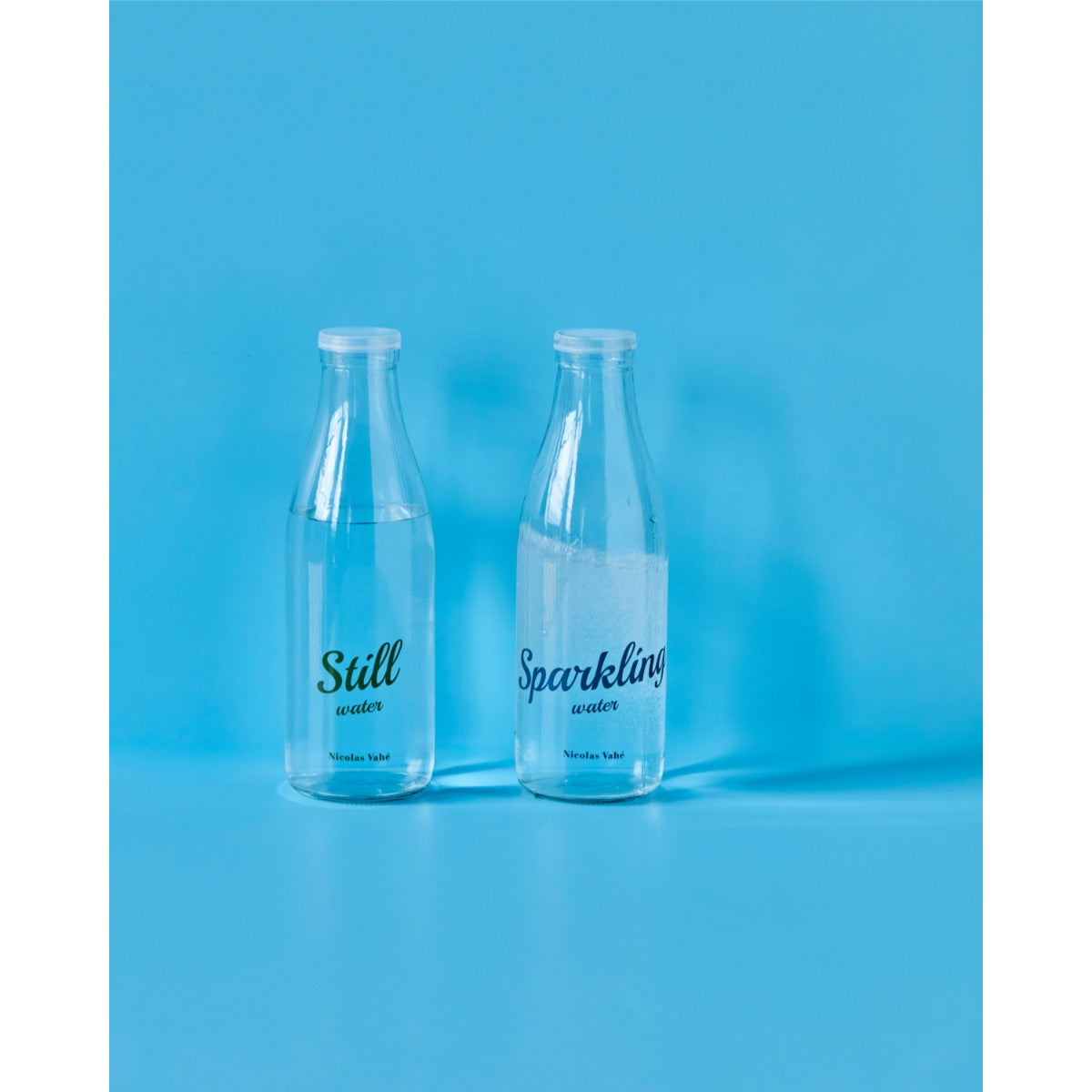 Glerflöskur fyrir sóda og vatn 1L hvor