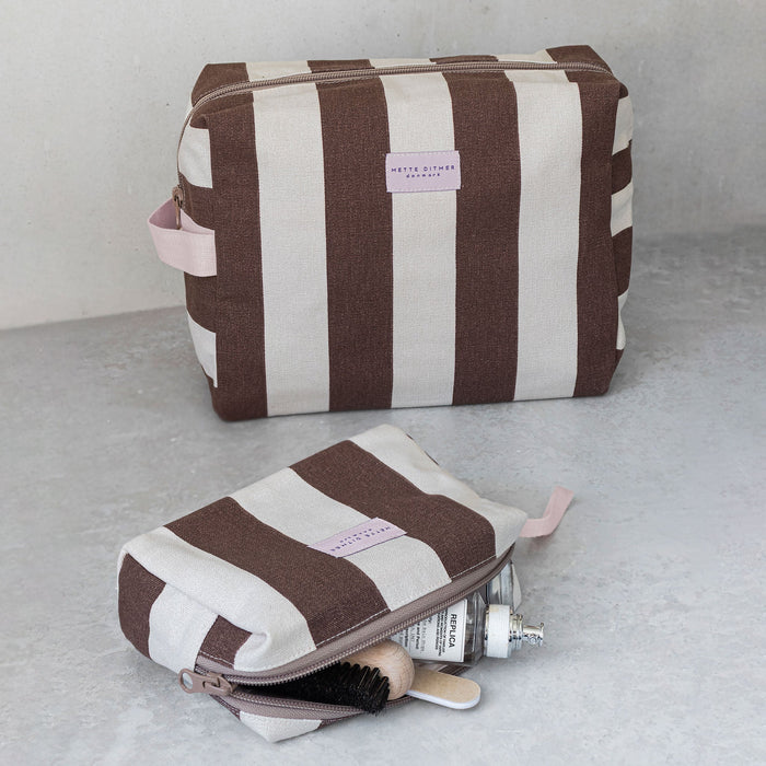 Bring-it snyrtitaska Brown