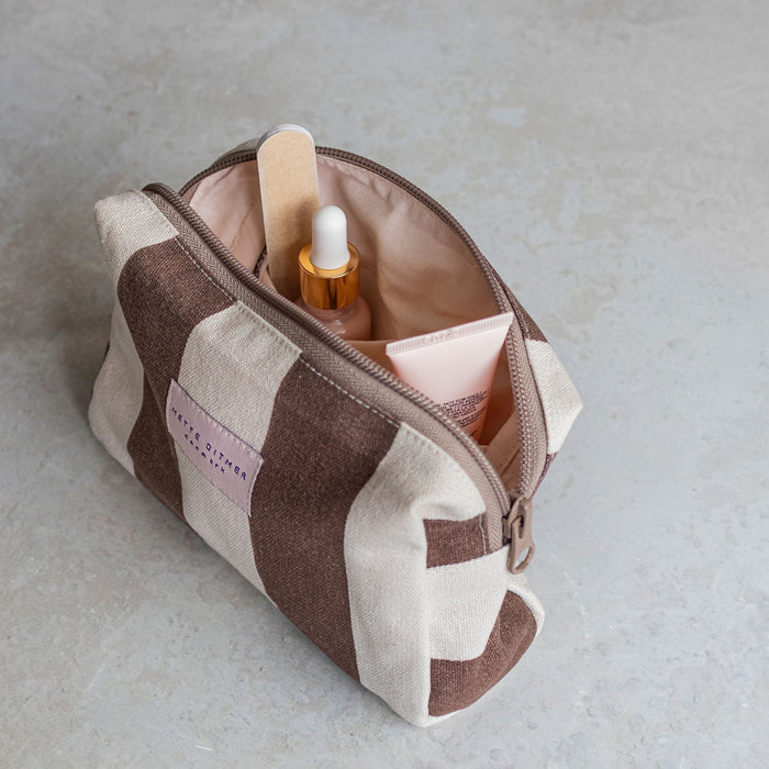 Bring-it snyrtitaska Brown