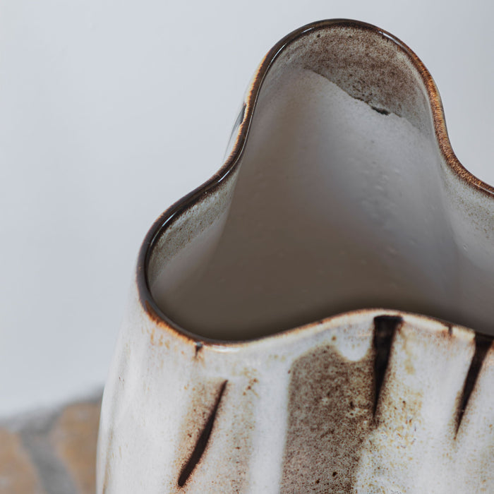 By hand vasi stór off-white