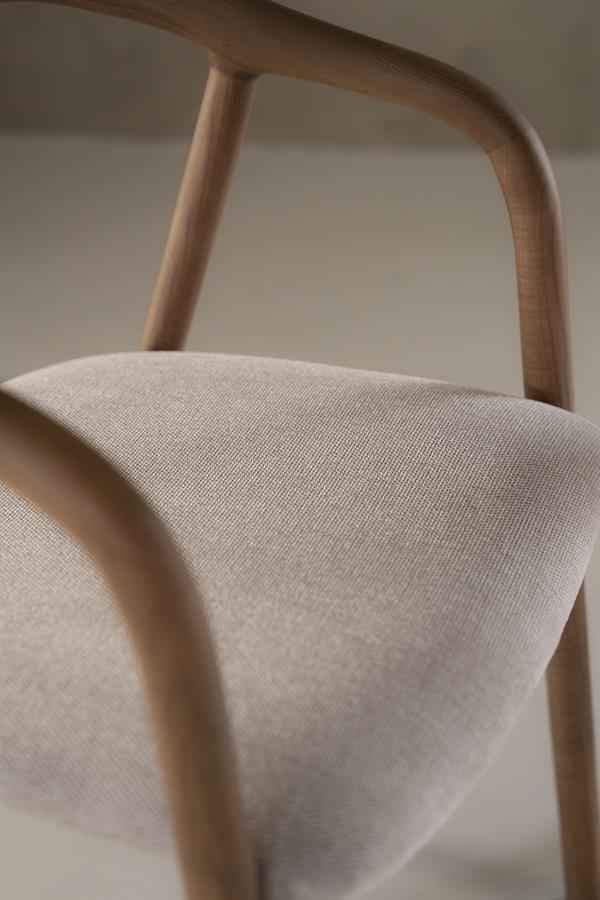 Rayven stóll light brown