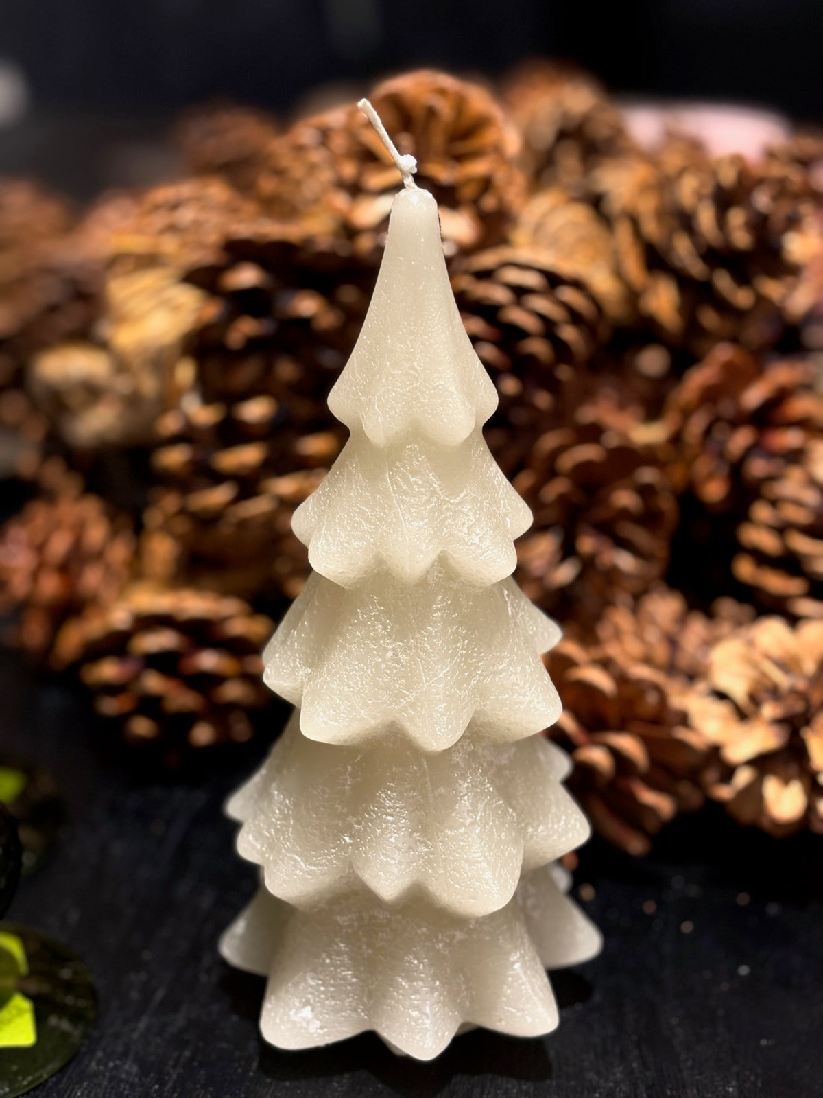 Christmas tree candle - Eucalyptus - Ø9xH20 cm