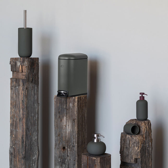 Lotus play sápupumpa dark olive tall