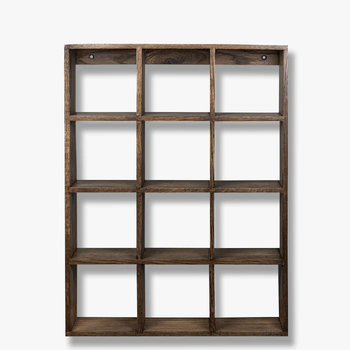 SHOWCASE - Hilla