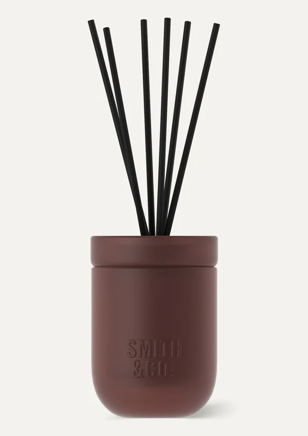 Ilmstrá 200ml - Black Oud &Saffron