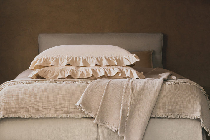 Rúmföt ruffles caramel macchiato 140x200