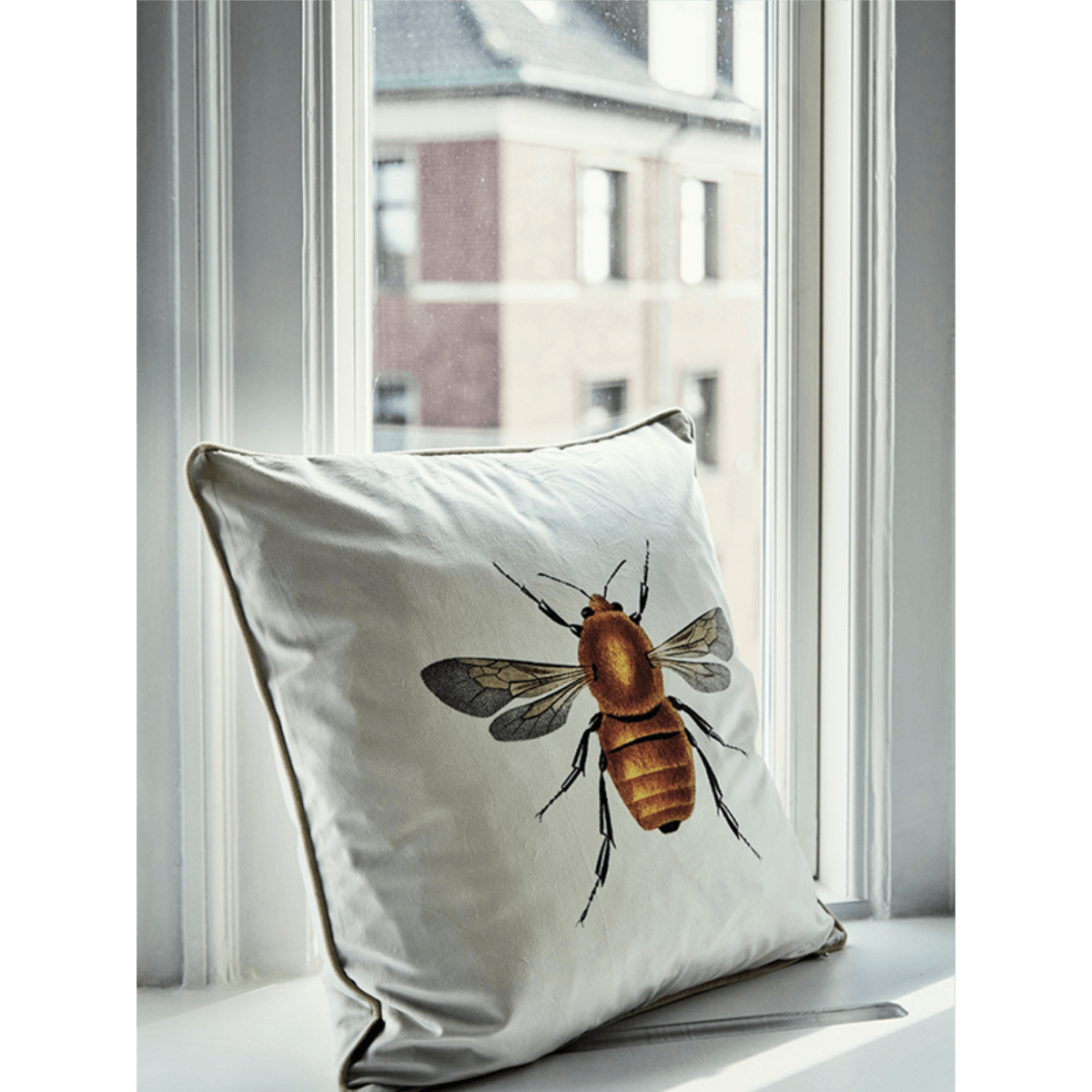 
            Púði – Bee 50cm