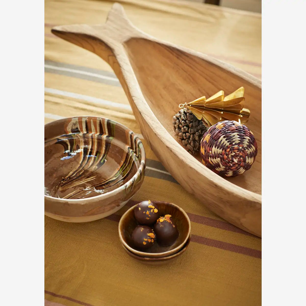 Deep wooden fish tray