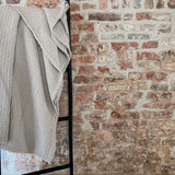 Kos teppi taupe 140x260