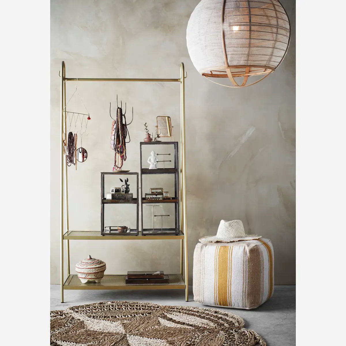 Madam skartgripastandur stærri