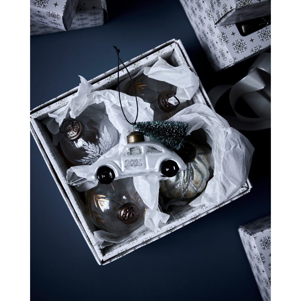 2025 bíll jólaskraut hvítt