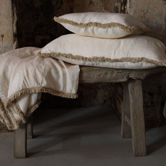 Lola púðaver off white 50x70cm