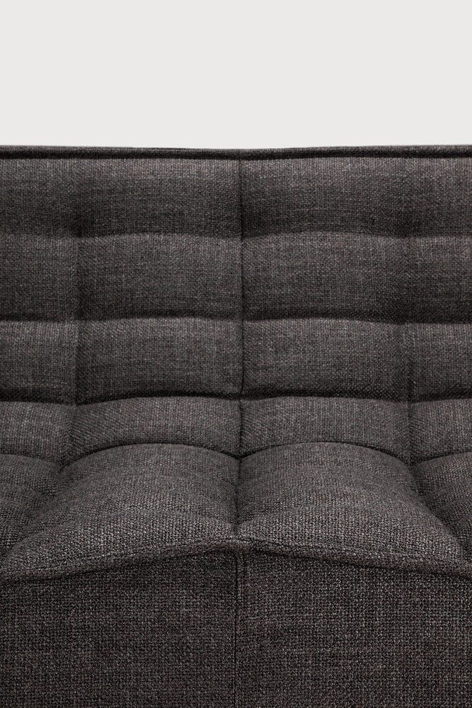 N701 3 sæta m örmum dark grey