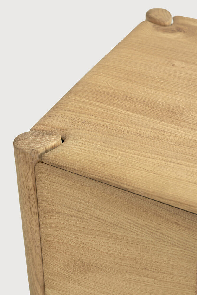 Pi skenkur eik 2 dyra