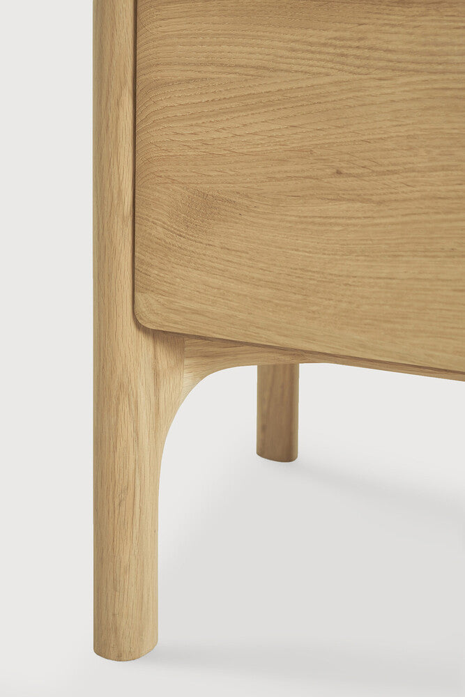 Pi skenkur eik 2 dyra