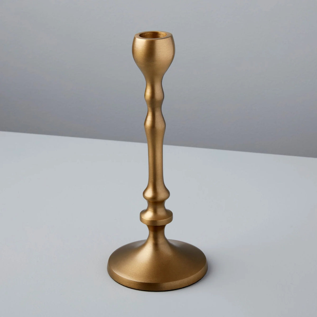 Belsana kertastjaki bronze short