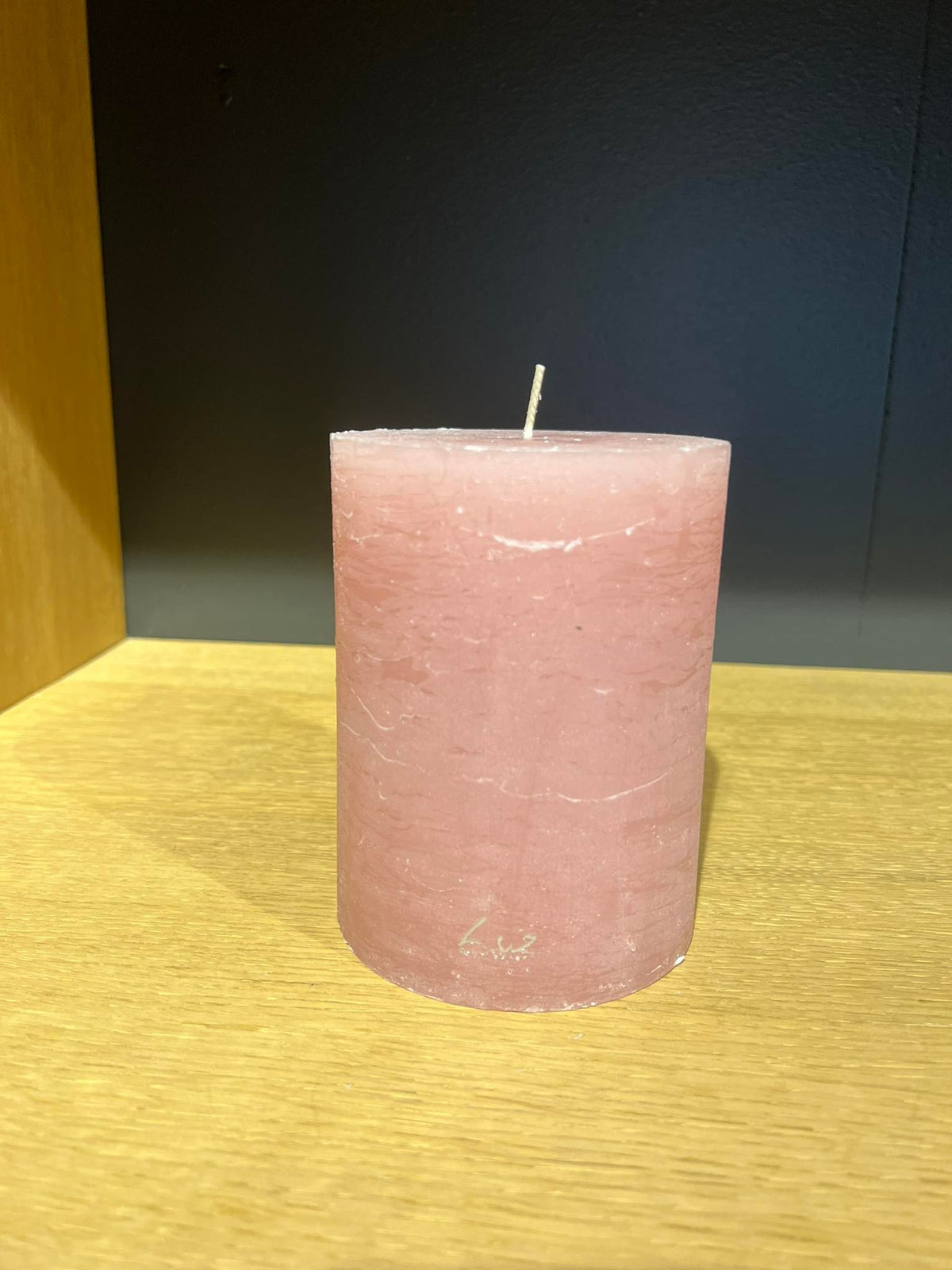 
            Ø10xH20cm - rustic candle pink