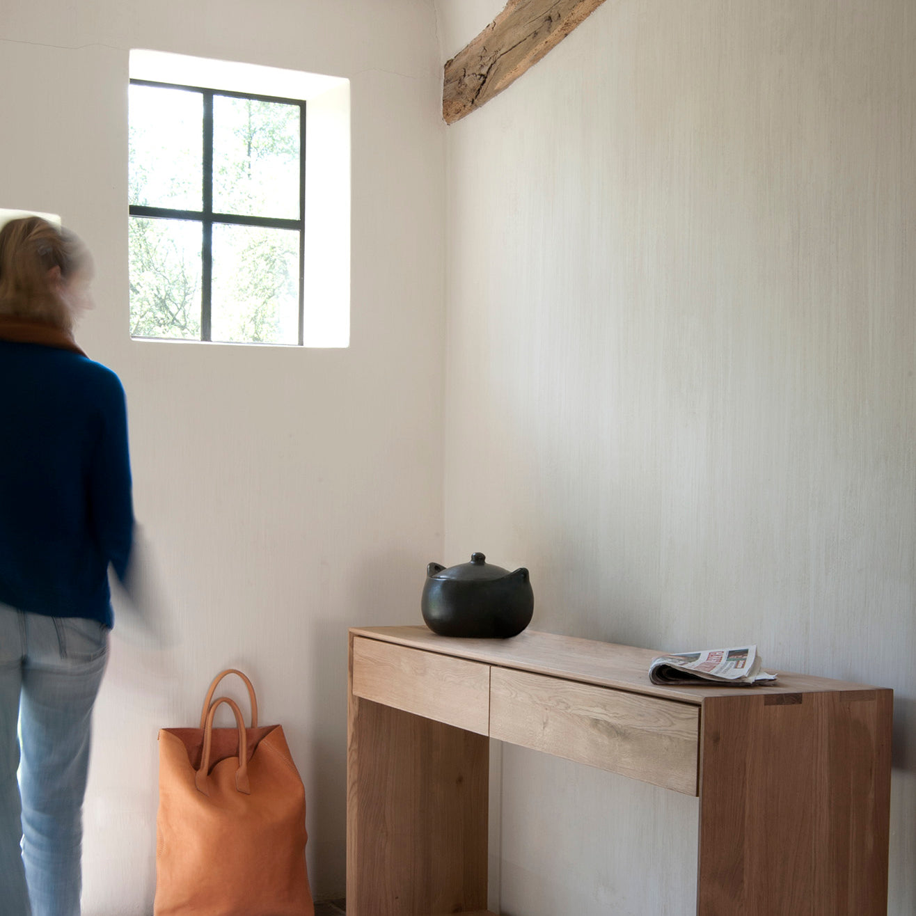 Oak Nordic console 2drw