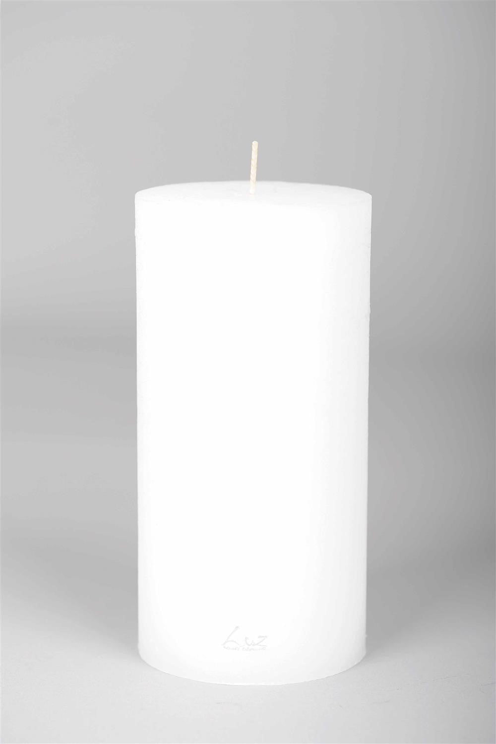 
            Ø10xH20cm - rustic candle white