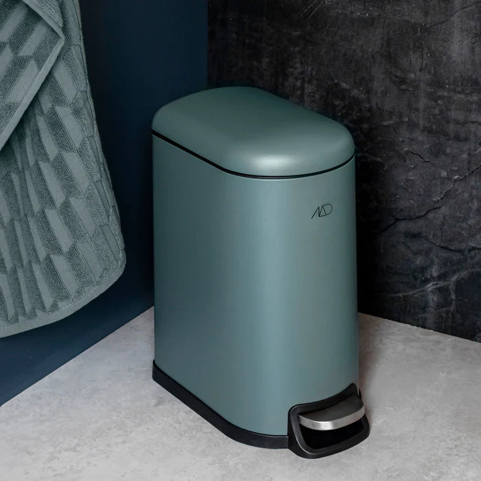 
            WALTHER pedal bin Pine green 10 ltr.